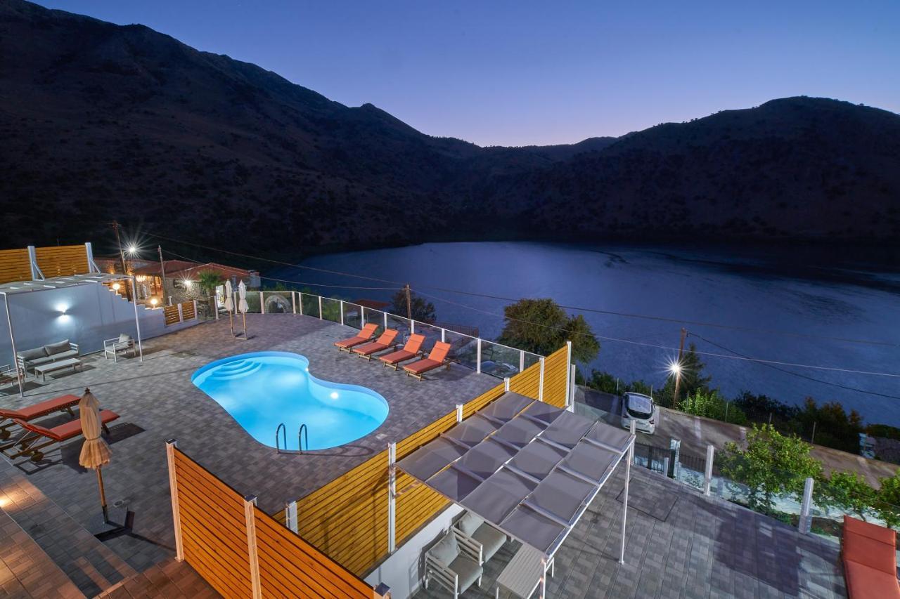 Lake View Suites Kavallos  Екстер'єр фото