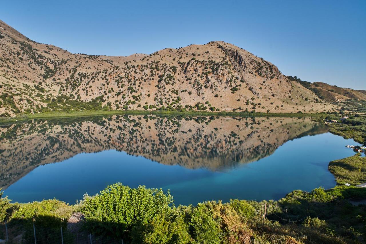Lake View Suites Kavallos  Екстер'єр фото