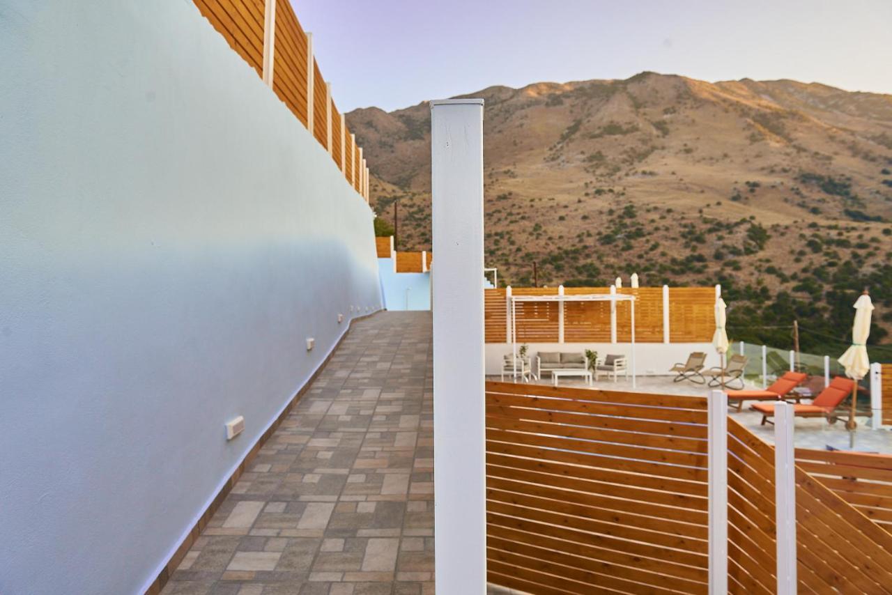 Lake View Suites Kavallos  Екстер'єр фото