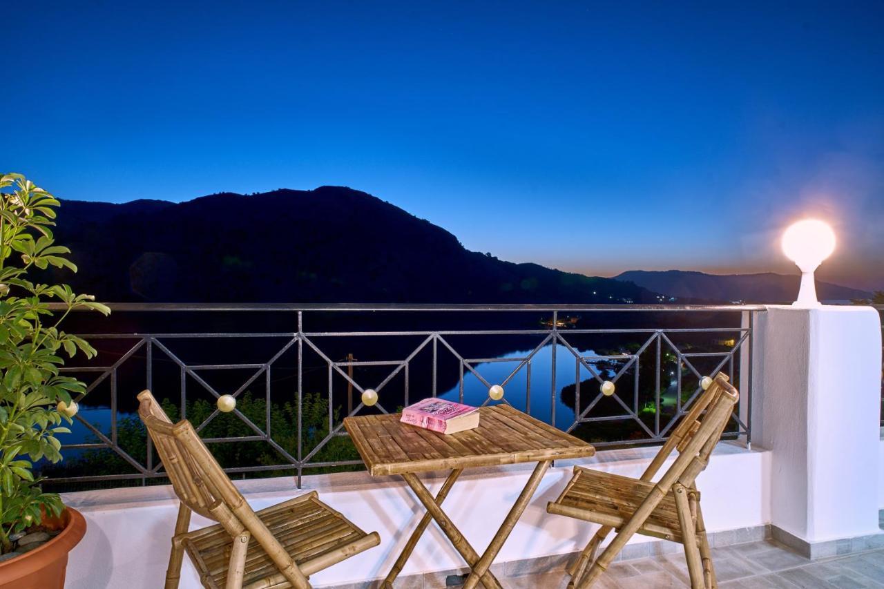 Lake View Suites Kavallos  Екстер'єр фото