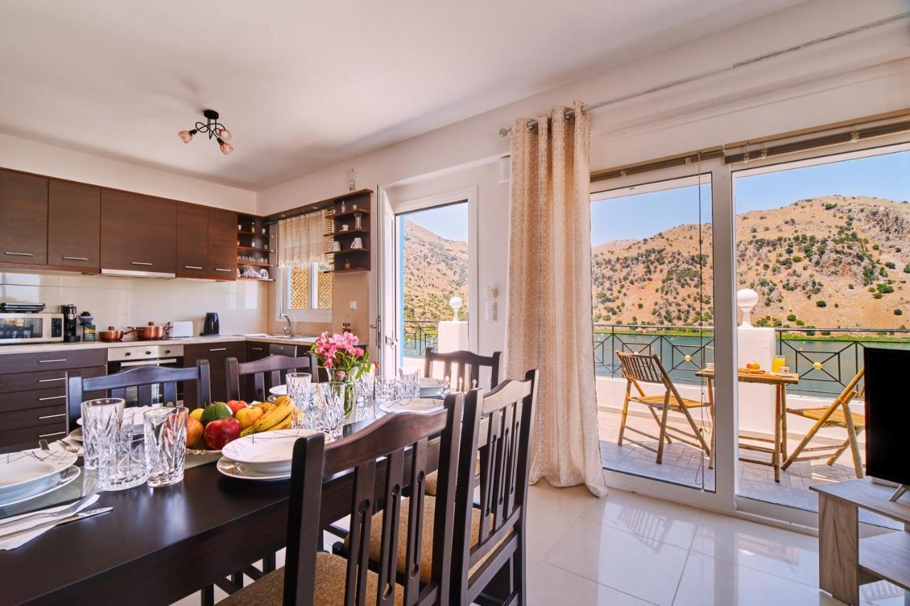 Lake View Suites Kavallos  Екстер'єр фото
