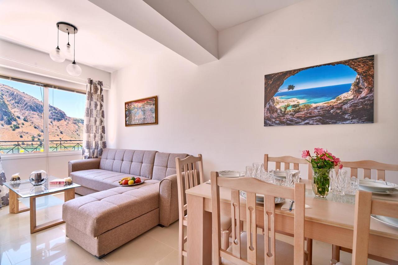 Lake View Suites Kavallos  Екстер'єр фото