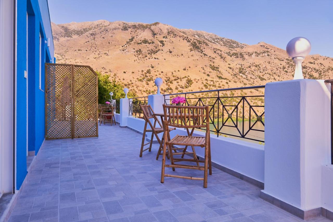 Lake View Suites Kavallos  Екстер'єр фото