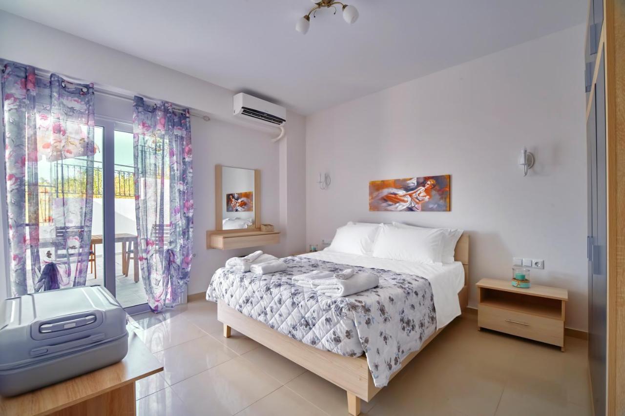 Lake View Suites Kavallos  Екстер'єр фото