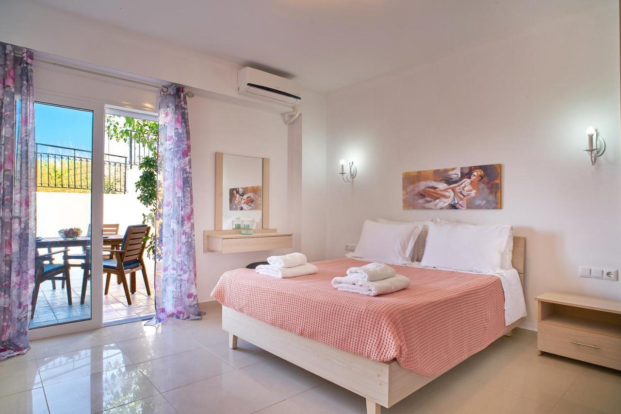 Lake View Suites Kavallos  Екстер'єр фото